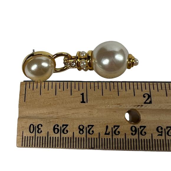 Womens Faux Double Pearl Drop Earrings Gold Tone Dangle Elegant Classic - Picture 7 of 7